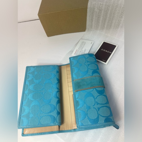 Coach Teal Signature Women's Wallet - Picture 16 of 16
